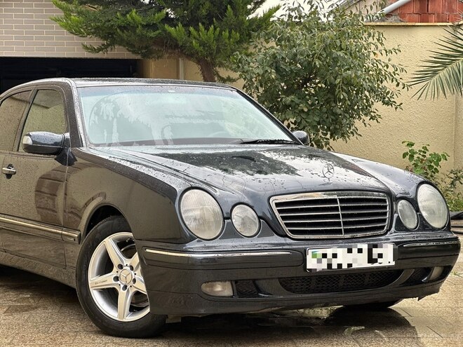 Mercedes E 220 2000, 357,000 km - 2.2 l - Bakı