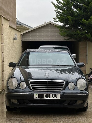 Mercedes E 220 2000, 357,000 km - 2.2 l - Bakı