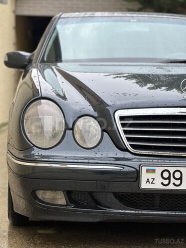 Mercedes E 220 2000, 357,000 km - 2.2 l - Bakı