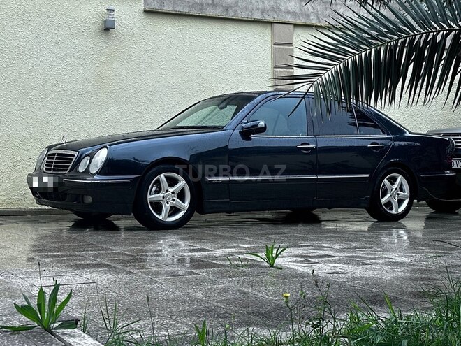 Mercedes E 220 2000, 357,000 km - 2.2 l - Bakı