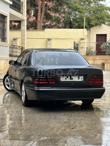 Mercedes E 220 2000, 357,000 km - 2.2 l - Bakı