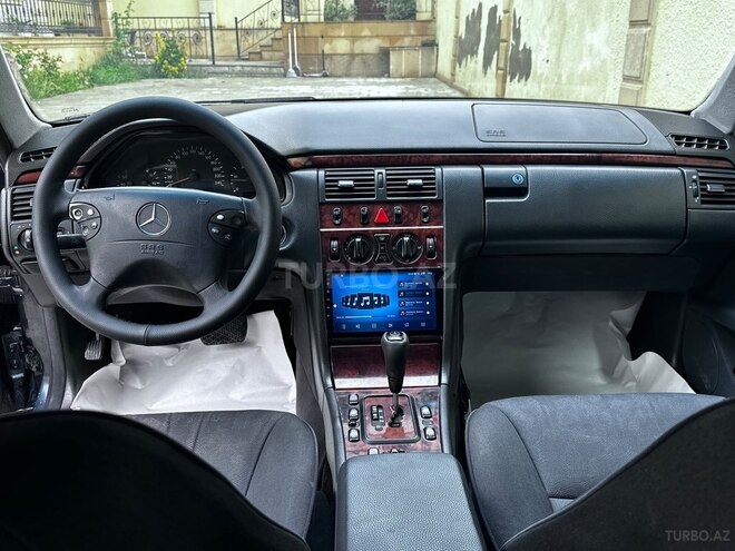 Mercedes E 220 2000, 357,000 km - 2.2 l - Bakı