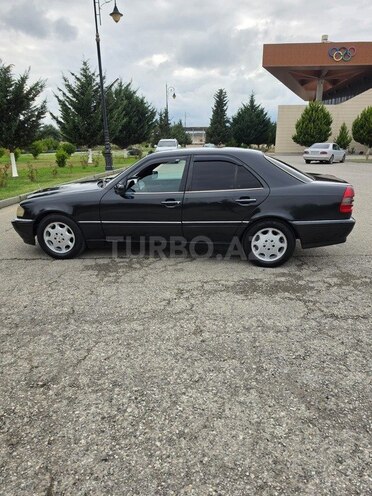 Mercedes C 220 1997, 400,000 km - 2.2 л - Xaçmaz
