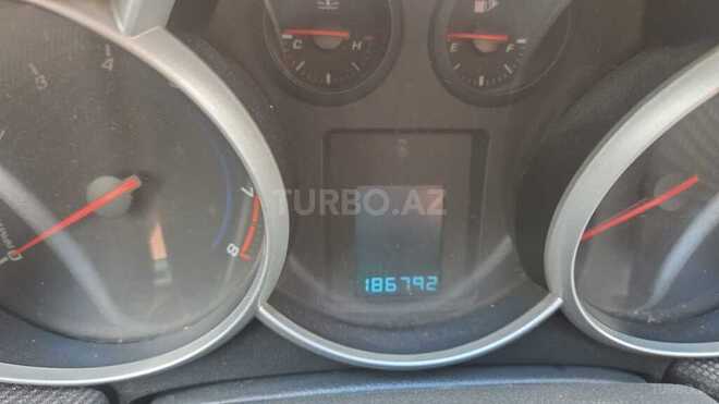 Chevrolet Cruze 2012, 186,792 km - 1.8 l - Tovuz