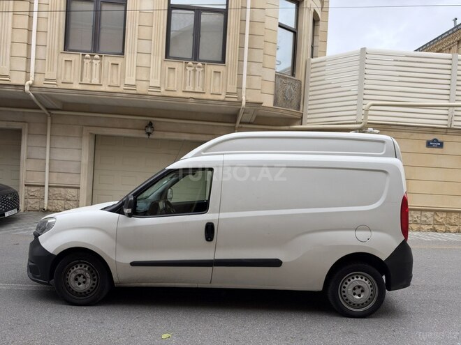 Fiat Doblo 2016, 221,200 km - 1.4 л - Bakı