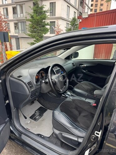 Toyota Corolla 2013, 272,000 km - 1.6 л - Bakı