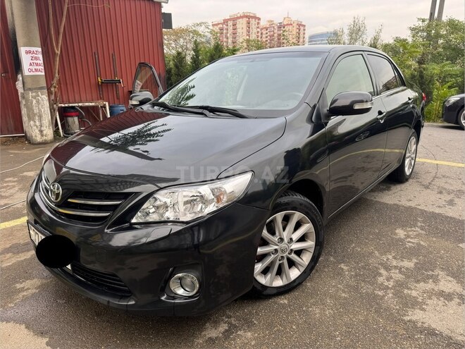 Toyota Corolla 2013, 272,000 km - 1.6 л - Bakı