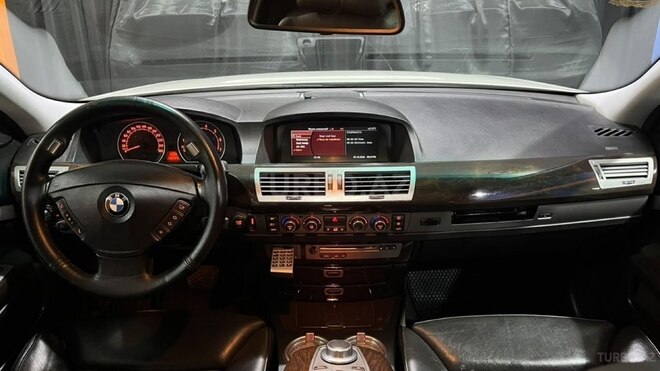 BMW 750 2006, 196,717 km - 4.8 л - Sumqayıt