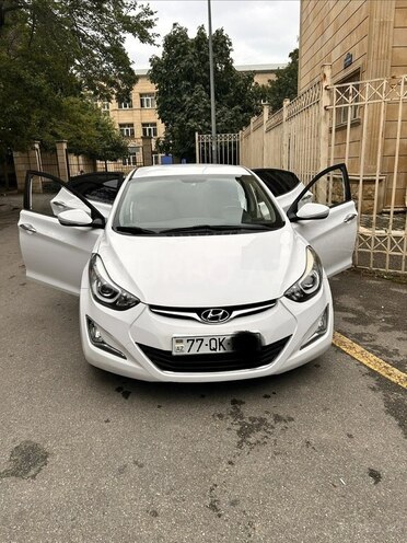 Hyundai Avante 2015, 228,517 km - 1.6 l - Bakı