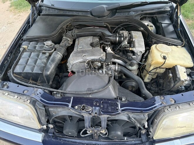 Mercedes C 220 1995, 512,000 km - 2.2 l - Bakı