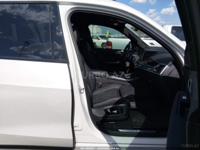 BMW X7 2024, 32,930 km - 3.0 l - Bakı