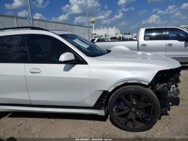 BMW X7 2024, 32,930 km - 3.0 l - Bakı