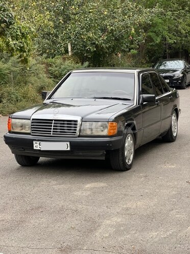Mercedes 190 1991, 251,421 km - 2.0 л - Mingəçevir