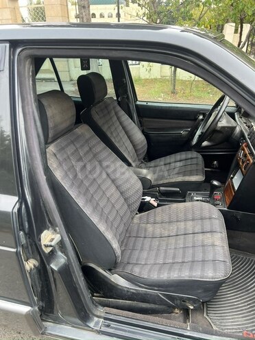 Mercedes 190 1991, 251,421 km - 2.0 л - Mingəçevir