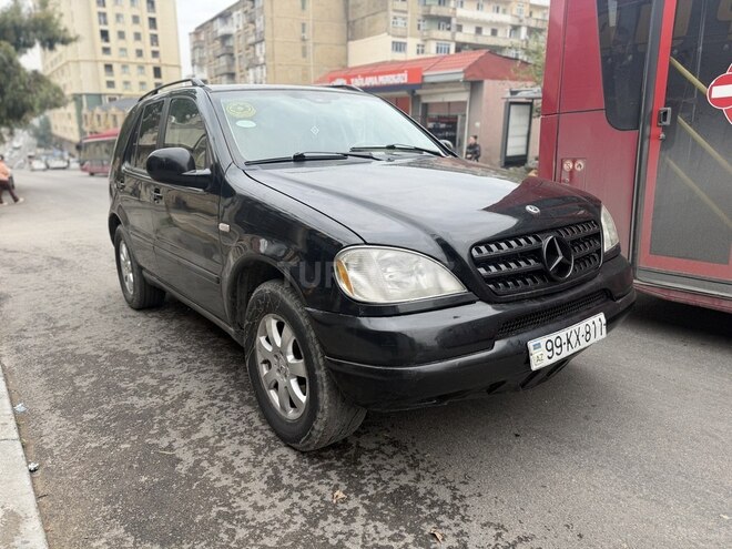 Mercedes ML 320 2001, 213,000 km - 3.2 l - Bakı