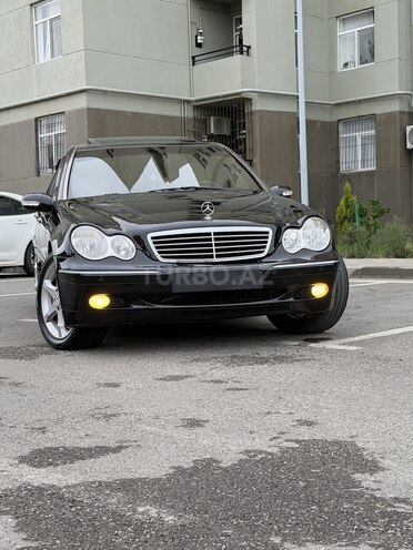 Mercedes C 240 2002, 295,781 km - 2.6 л - Sumqayıt