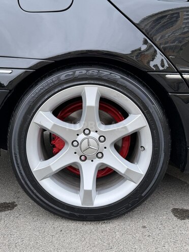 Mercedes C 240 2002, 295,781 km - 2.6 л - Sumqayıt