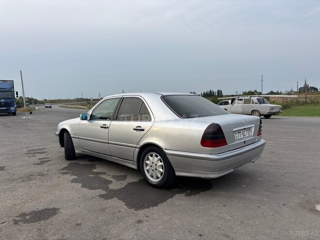 Mercedes C 240 1998, 369,170 km - 2.4 л - Ağcabədi