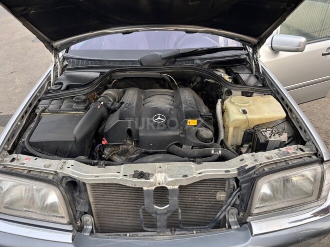 Mercedes C 240 1998, 369,170 km - 2.4 л - Ağcabədi