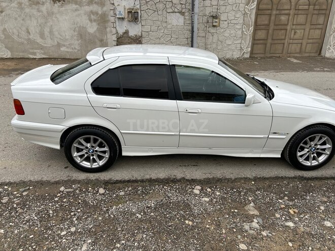 BMW 316 1996, 372,000 km - 1.6 л - Xırdalan