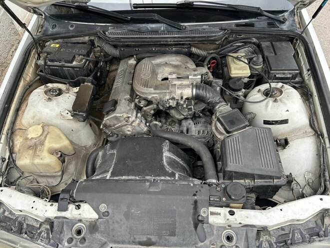 BMW 316 1996, 372,000 km - 1.6 л - Xırdalan