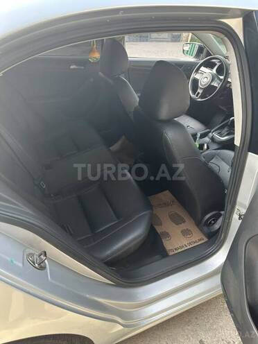 Volkswagen Jetta 2011, 296,119 km - 2.0 l - Bakı