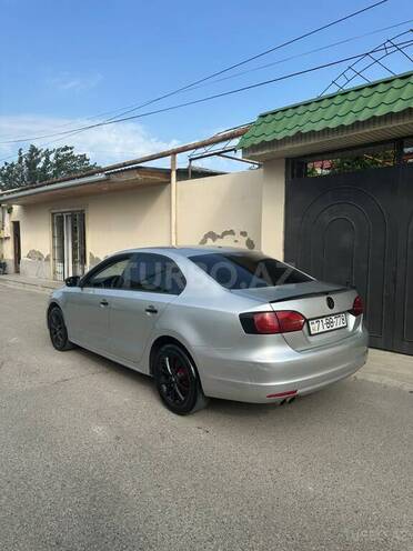 Volkswagen Jetta 2011, 296,119 km - 2.0 l - Bakı