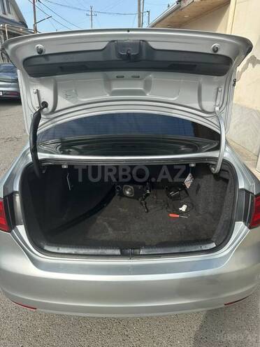 Volkswagen Jetta 2011, 296,119 km - 2.0 l - Bakı