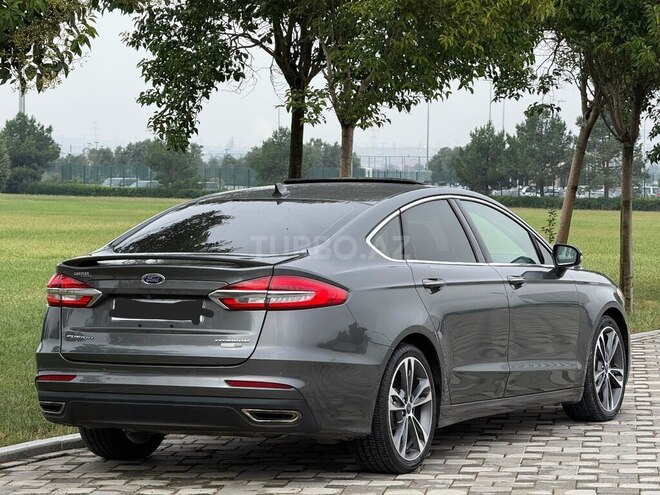 Ford Fusion (North America) 2019, 117,000 km - 2.0 l - Bakı