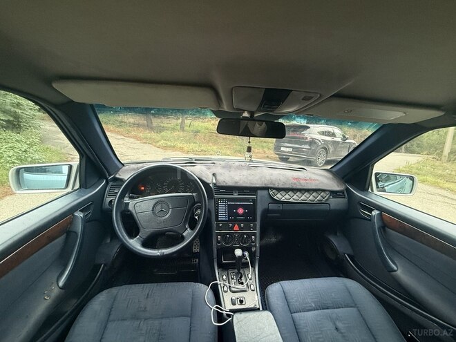 Mercedes C 240 1998, 248,470 km - 2.4 l - Bakı