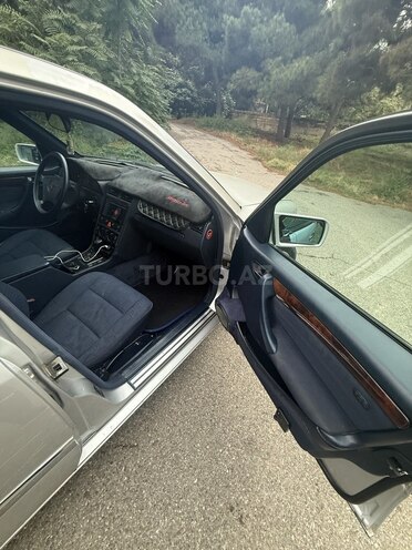Mercedes C 240 1998, 248,470 km - 2.4 l - Bakı