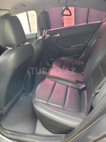 Kia K3 2017, 182,000 km - 1.6 л - Quba