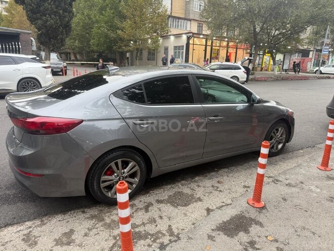 Hyundai Elantra 2017, 166,000 km - 2.0 l - Bakı