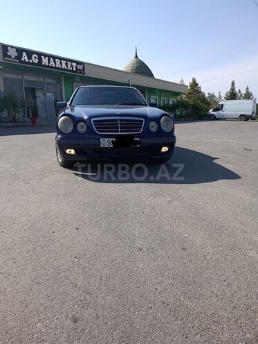 Mercedes E 220 1999, 456,800 km - 2.2 l - İmişli