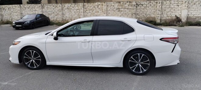 Toyota Camry 2018, 200,000 km - 2.5 л - Bakı