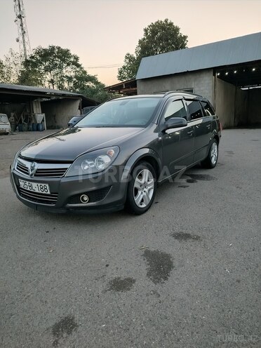 Opel Astra 2009, 350,000 km - 1.4 l - Göygöl