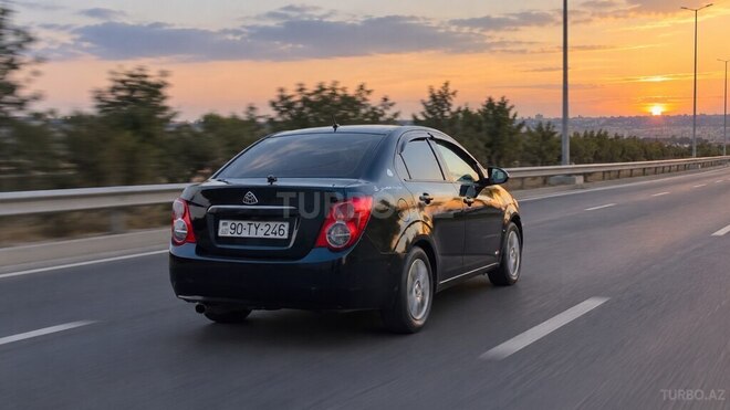 Chevrolet Aveo 2012, 333,300 km - 1.4 l - Yevlax