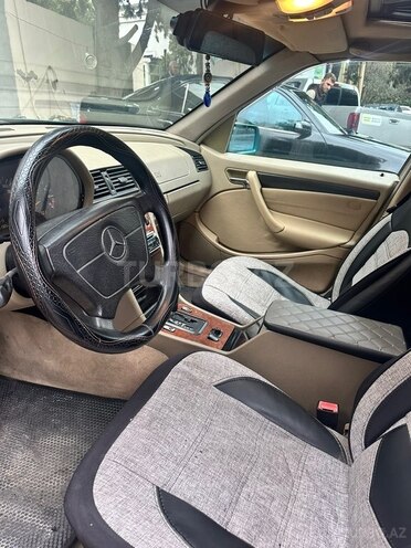 Mercedes C 180 1998, 254,445 km - 1.8 l - Bakı