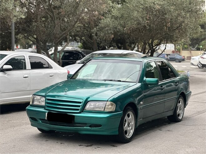 Mercedes C 180 1998, 254,445 km - 1.8 l - Bakı