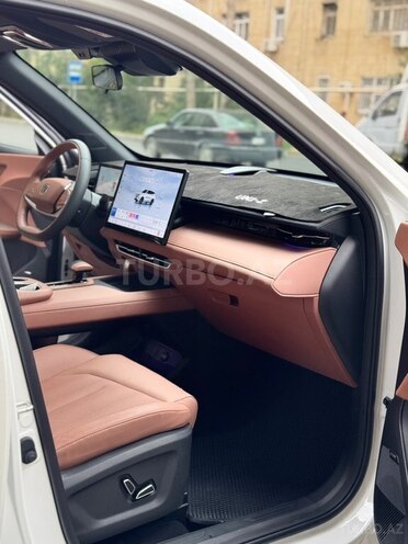 Changan  2025, 20,200 km - 1.5 l - Bakı