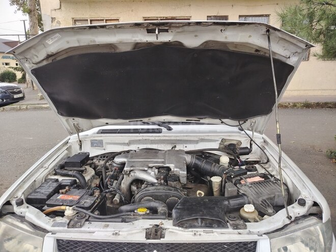 Mitsubishi Pajero io 1999, 362,191 km - 1.8 l - Bərdə
