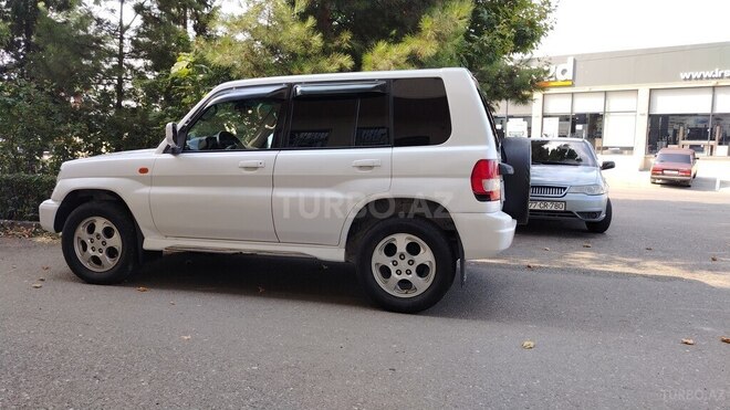 Mitsubishi Pajero io 1999, 362,191 km - 1.8 l - Bərdə
