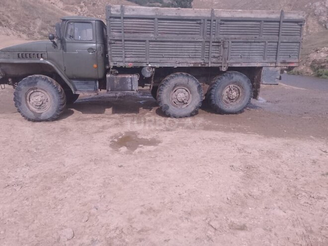 Ural 4320 1990, 166,600 km - 11.0 л - Balakən