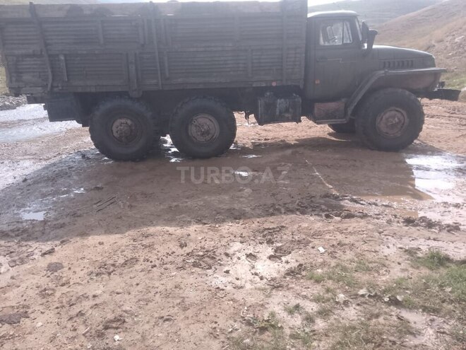 Ural 4320 1990, 166,600 km - 11.0 л - Balakən
