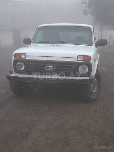 LADA (VAZ) Niva 2003, 100,000 km - 1.7 l - Lerik