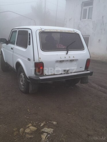 LADA (VAZ) Niva 2003, 100,000 km - 1.7 l - Lerik