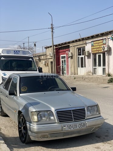 Mercedes  1993, 500,000 km - 2.0 л - Bakı