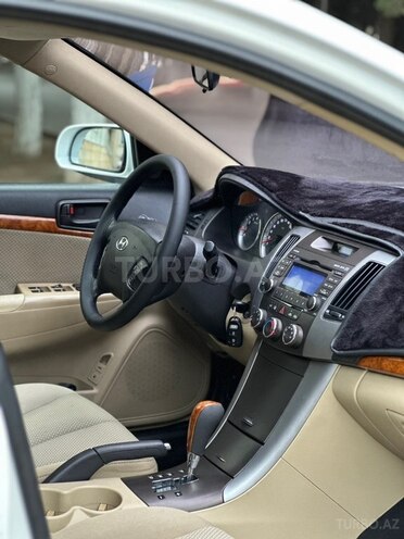 Hyundai Sonata 2008, 395,000 km - 2.4 l - Saatlı