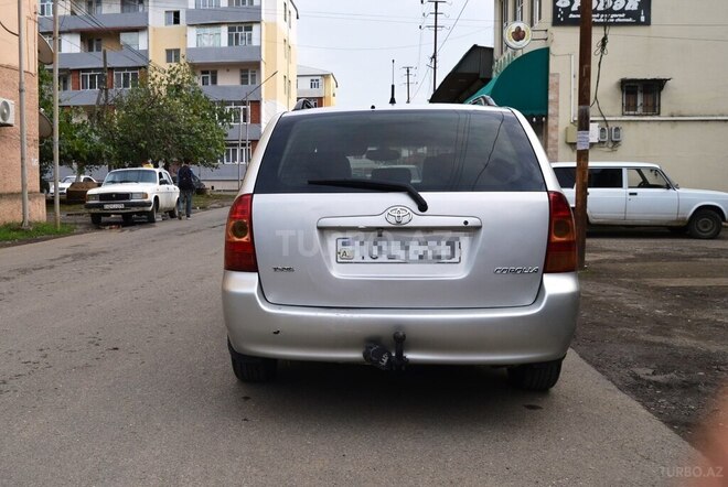 Toyota Corolla 2005, 319,000 km - 1.4 l - Lənkəran