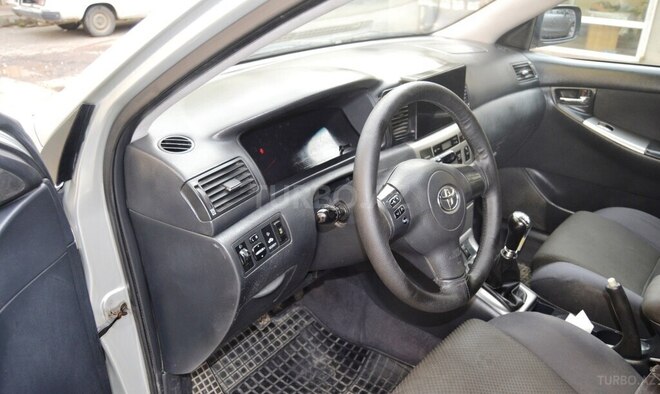 Toyota Corolla 2005, 319,000 km - 1.4 l - Lənkəran
